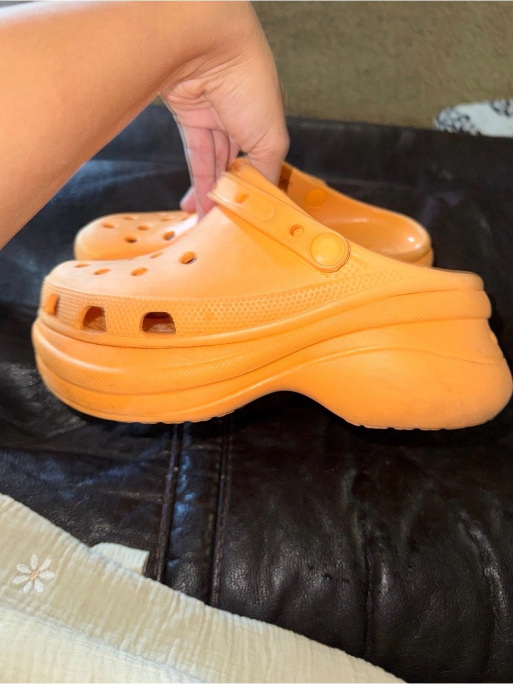 Women’s platform orange crocs 8